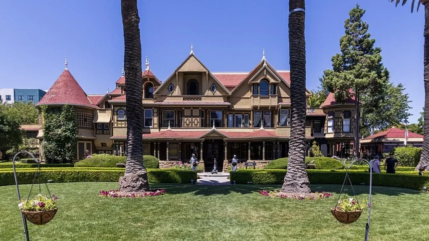 winchester mystery house