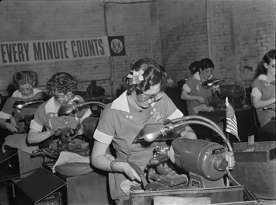 During World War II, women at Chicago’s Republic Drill and Tool Company took on precision machine work once reserved for men, producing drills for ships, tanks, and guns.