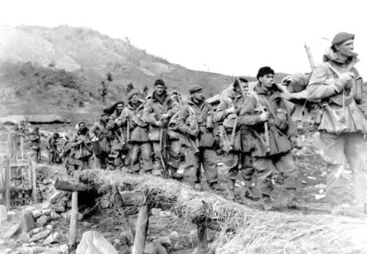 Canadian soldiers positioned near Hill 355 during the Korean War