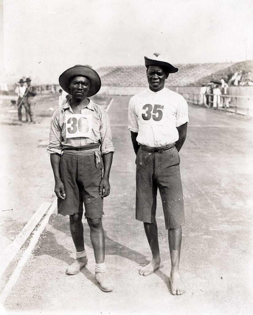 Jan Mashiani and Len Taunyane on the track at the 1904 St. Louis Olympic marathon