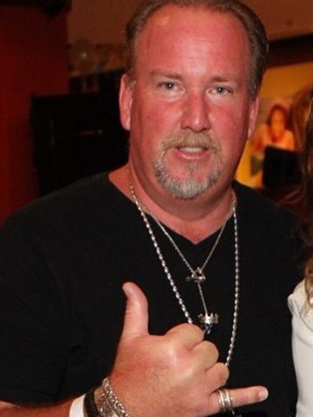 darrell-sheets-storage-wars-portrait.webp