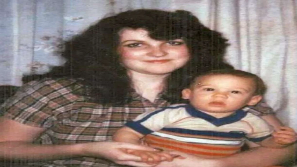 Jason with his mom Kelly