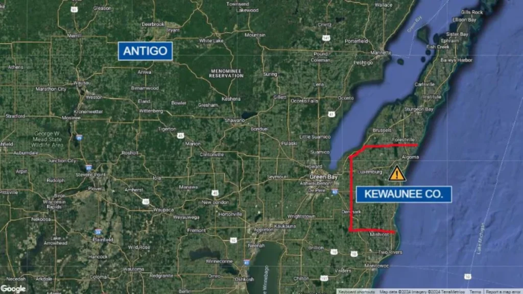 News map showing Antigo and Kewaunee County, Wisconsin, connected as part of the investigation into Kayla Berg’s disappearance.