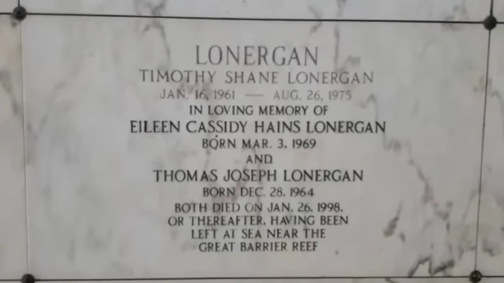 Memorial plaque honouring missing divers Tom and Eileen Lonergan.