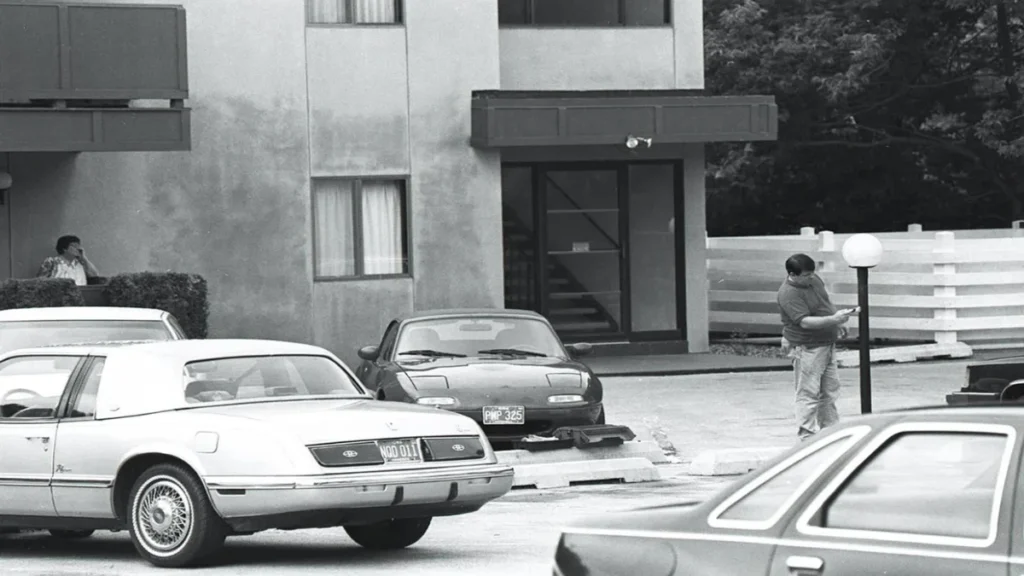 Jodi Huisentruit’s red Mazda Miata parked outside the Key Apartments after she vanished in June 1995.