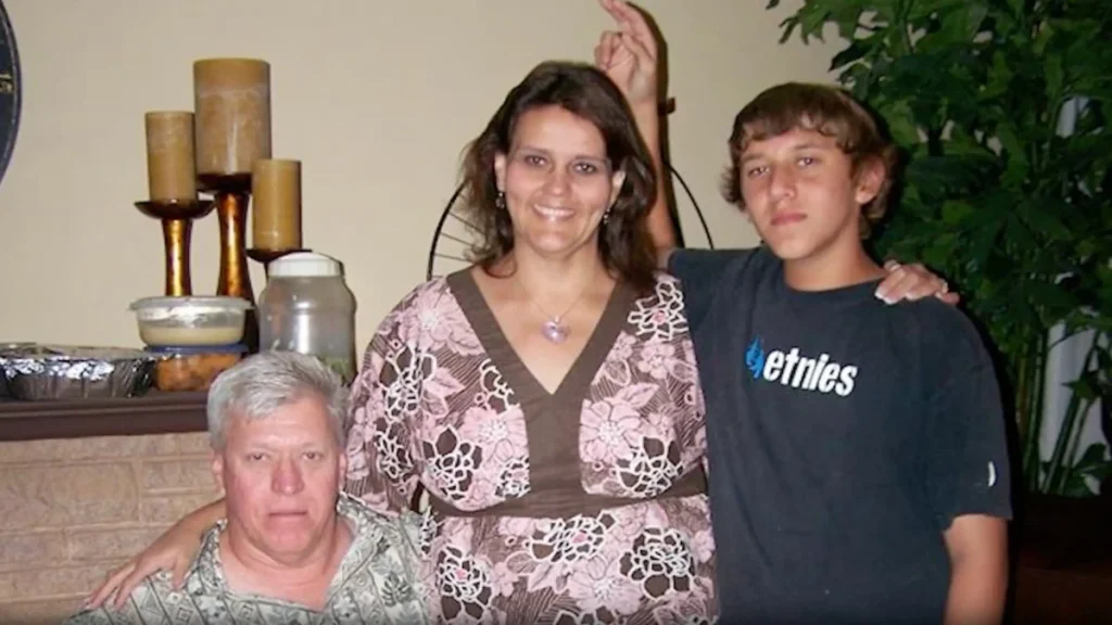 Blake Hadley, Mary Jo Hadley, and their younger son, Tyler Hadley, taken years before the July 2011 tragedy.