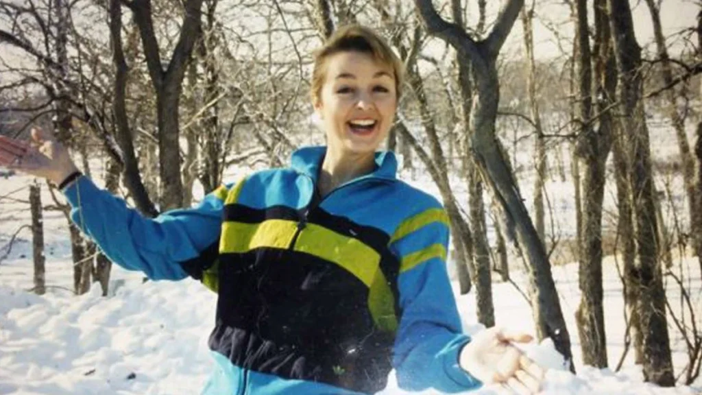 Jodi Huisentruit smiles during a winter outing in a widely shared family photograph