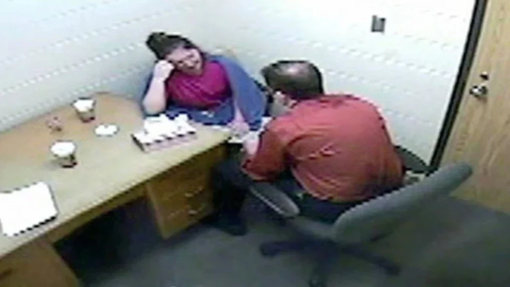 Ontario Provincial Police Det.-Sgt. Jim Smyth interviewing Terri-Lynne McClintic during a pivotal police interrogation on May 24, 2009.